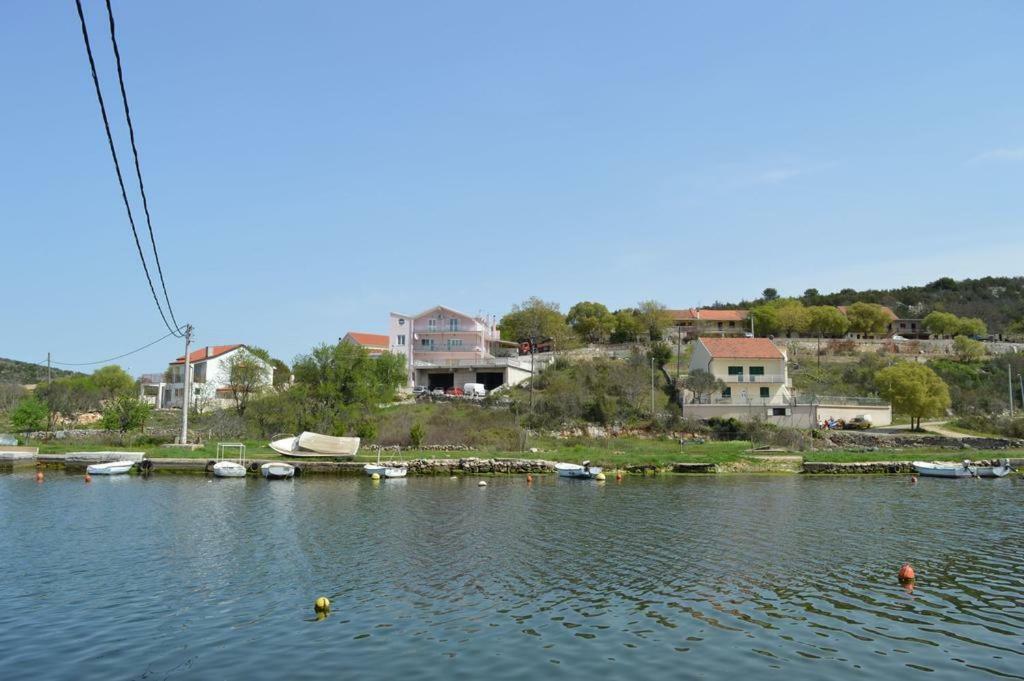 Apartmani Slavica Šibenik Buitenkant foto