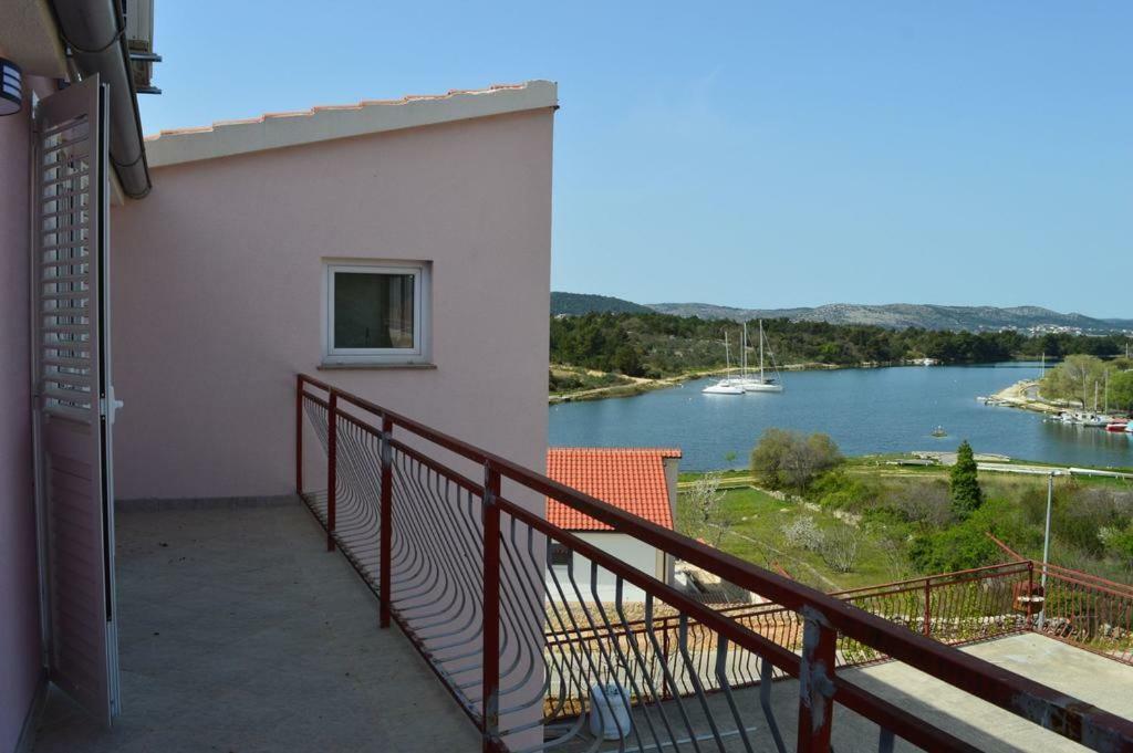 Apartmani Slavica Šibenik Buitenkant foto