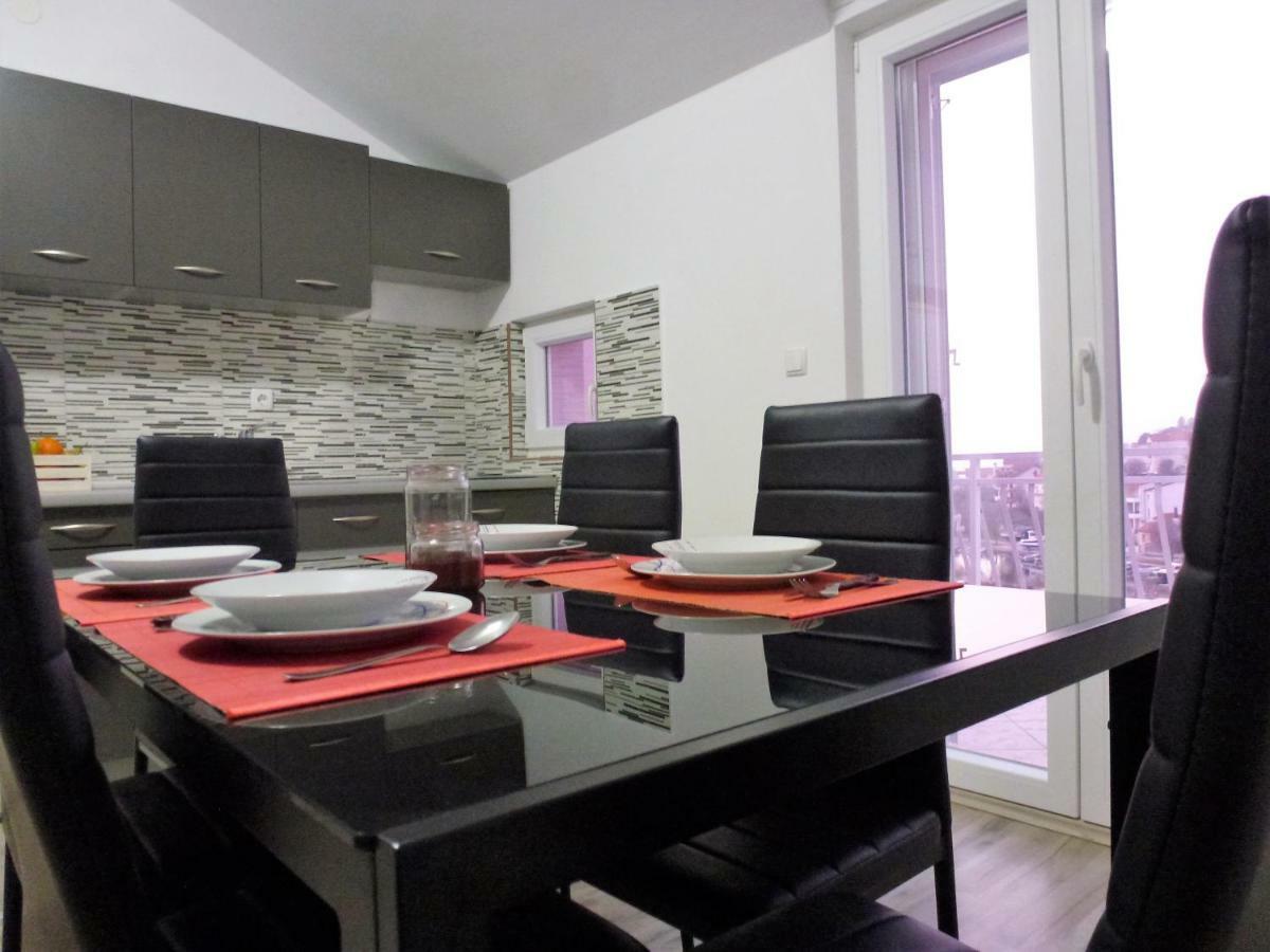 Apartmani Slavica Šibenik Buitenkant foto