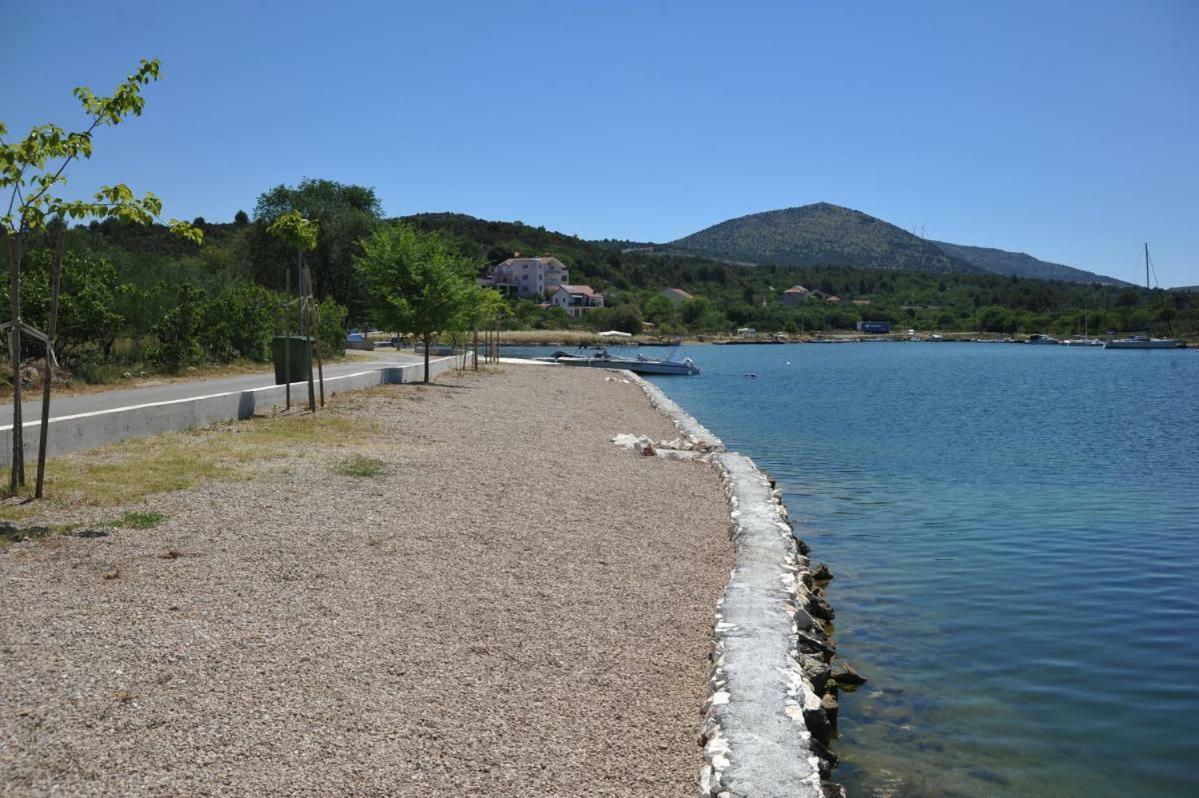 Apartmani Slavica Šibenik Buitenkant foto
